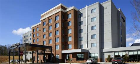 Hotels on lake wylie  SpringHill Suites
